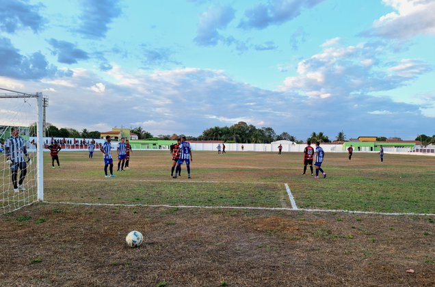 Com foco no 2º turno, Flamengo se prepara para duelo de quarta-feira